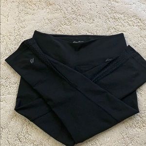 Eddie Bauer crop leggings